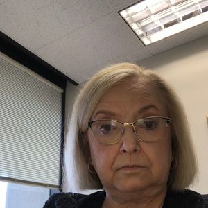 Meet your Posher, Anita